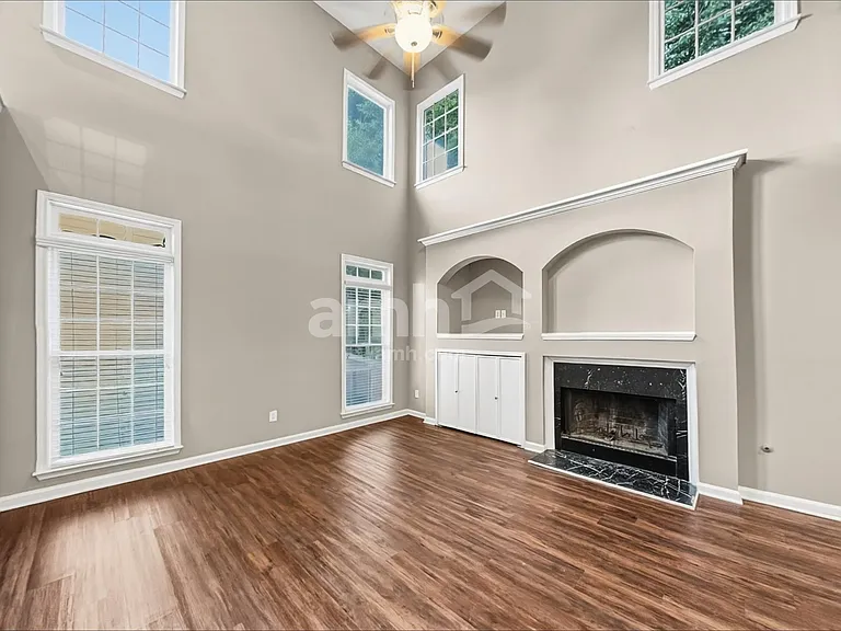 2175 Carlysle Cove Dr — Photo 7