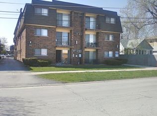 9826 Sayre Ave APT 14, Chicago Ridge, IL 60415