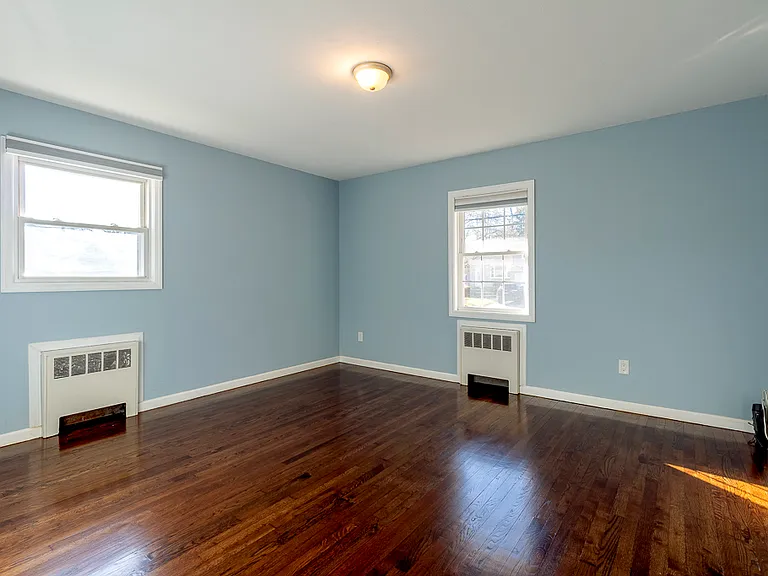 26 Quebec Dr — Photo 10