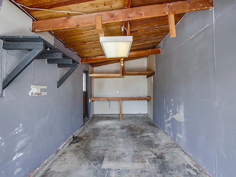 4018 Fond Du Lac Ave — Photo 22
