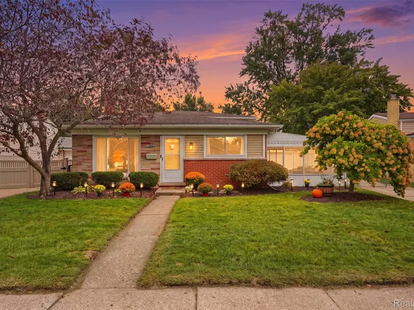28282 Couzens Ave, Madison Heights, MI 48071