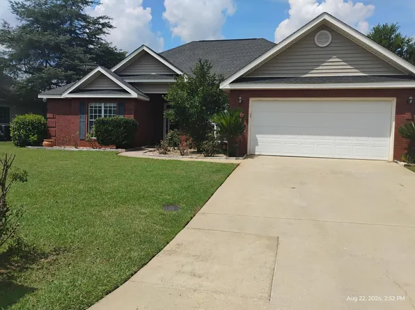 204 Cottonwood Ln, Bonaire, GA 31005