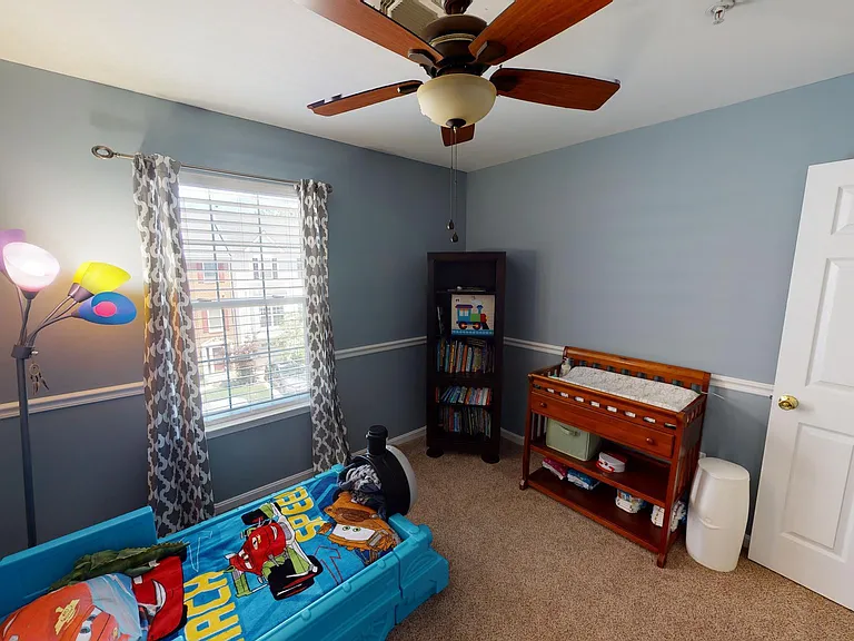 719 Summertime Dr — Photo 36