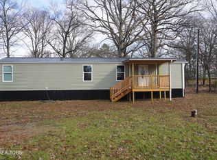 1414 Fina Ln, Dandridge, TN 37725