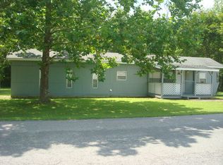 163 Sleepy Creek Rd, Hedgesville, WV 25427