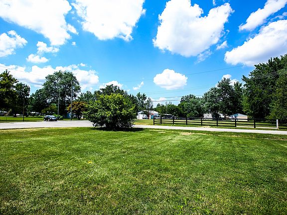3rd image of 4612 Kerrick Ln