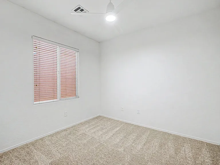 2539 Evening Twilight Ave — Photo 18