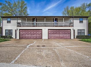 516 Bargraves Blvd #A, Troy, IL 62294