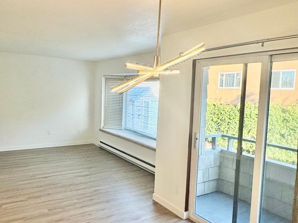 3666 Francis Ave N #303