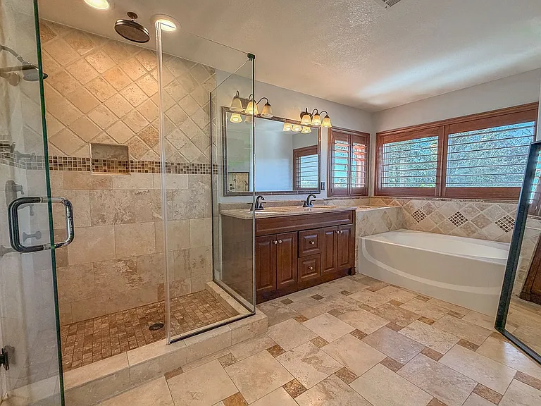 3025 Scenic Valley Way — Photo 12
