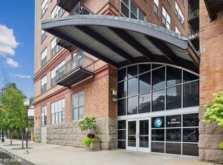 500 S Clinton St APT 443, Chicago, IL 60607