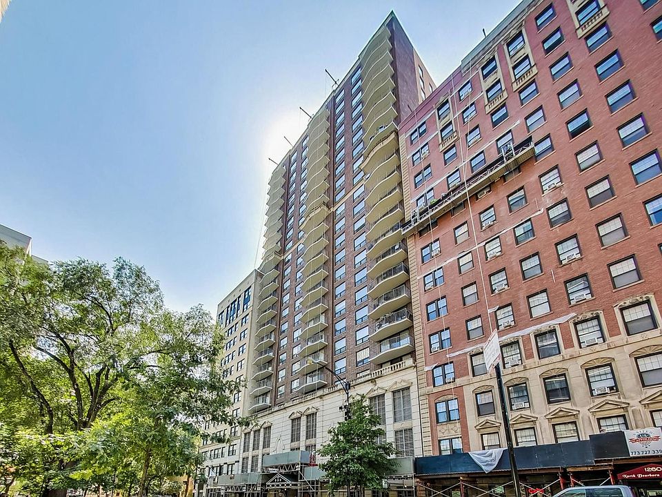 1st image of 1250 N Dearborn Pkwy #4C