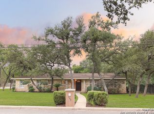 102 Tiger Tail Rd, Hollywood Park, TX 78232