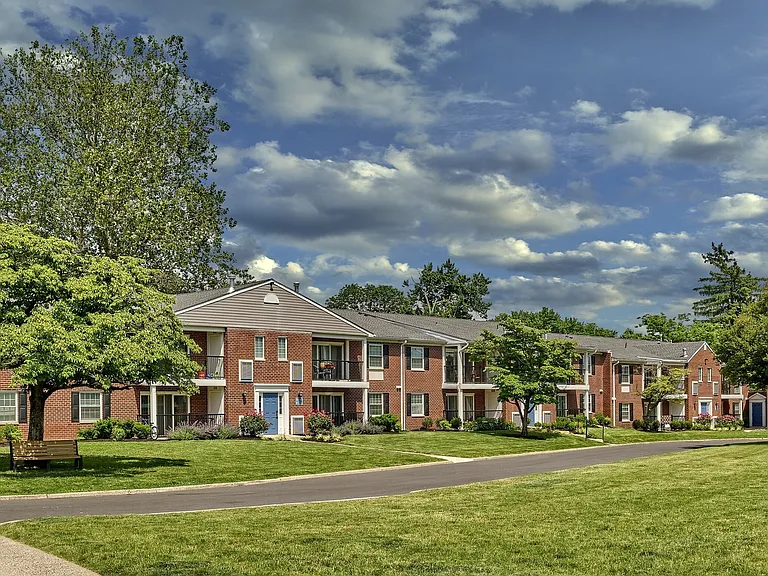 Extraordinary in and outside your apartment home