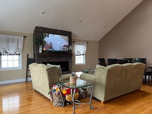 34 Davis St #B — Photo 23