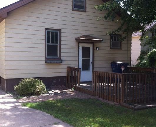 2nd image of 621 10th Ave N