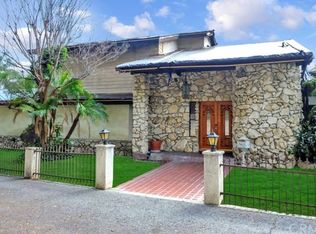 9576 Gallatin Rd, Downey, CA 90240