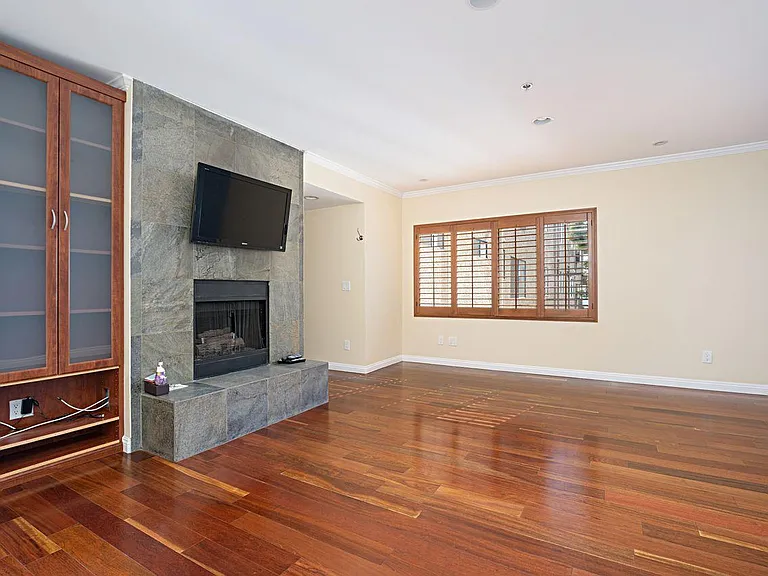 1230 E Ocean Blvd #601 — Photo 37