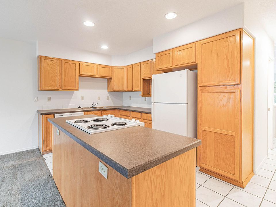 Kitchen w/ large Dining Area