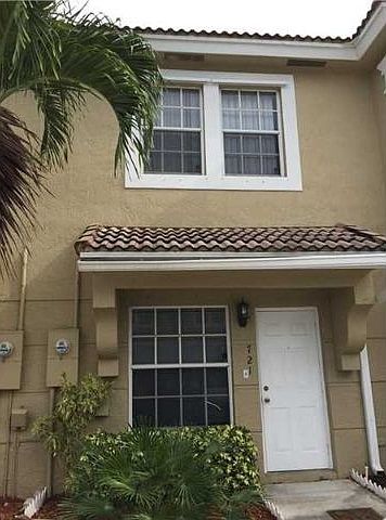 1st image of 721 SW 122nd Ave