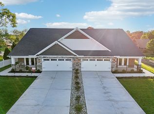 1900 Tipperary Ct, Middletown, OH 45042