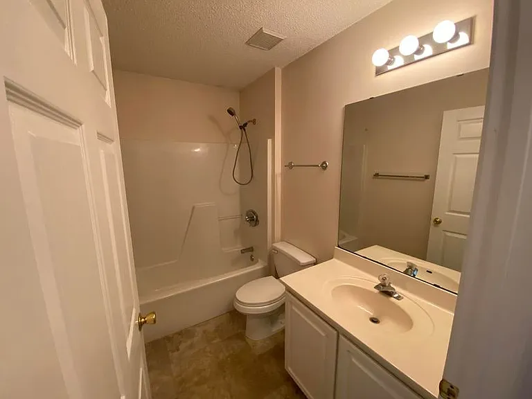 6728 Leisure St — Photo 29