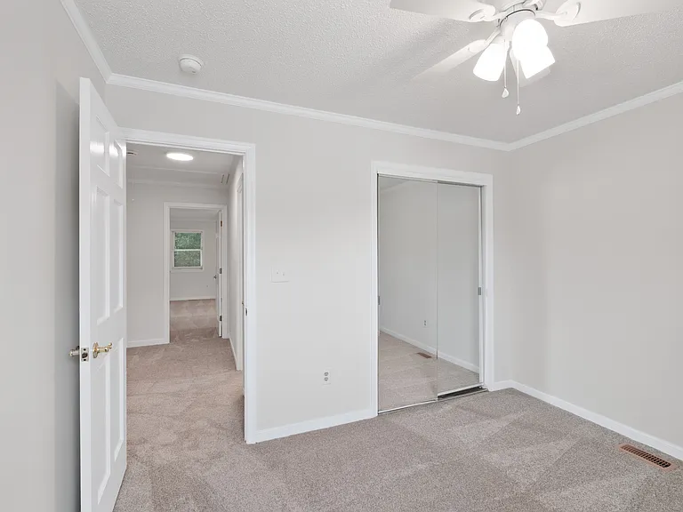 1768 Olympic Dr — Photo 17
