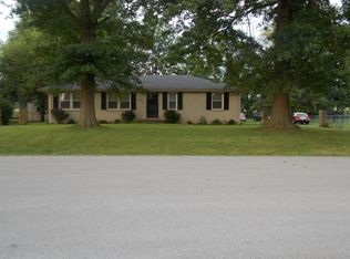 129 Bayberry Rd, Versailles, KY 40383