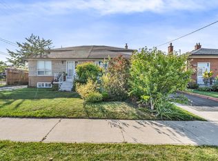 79 Watney Cres, Toronto, ON M3L 2E1