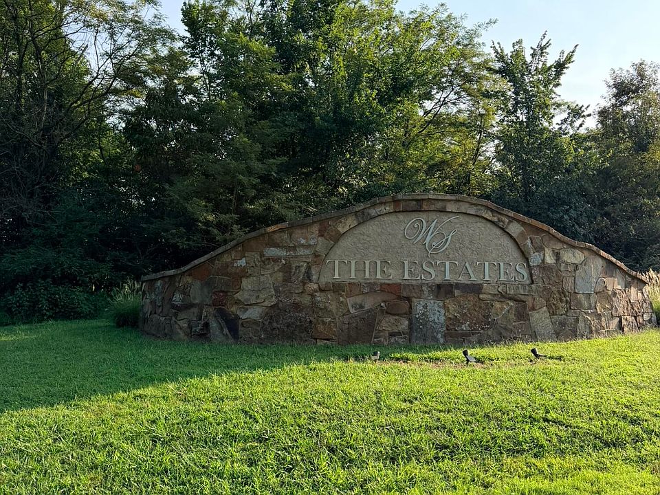 2nd image of 184 Yellowbird Ln