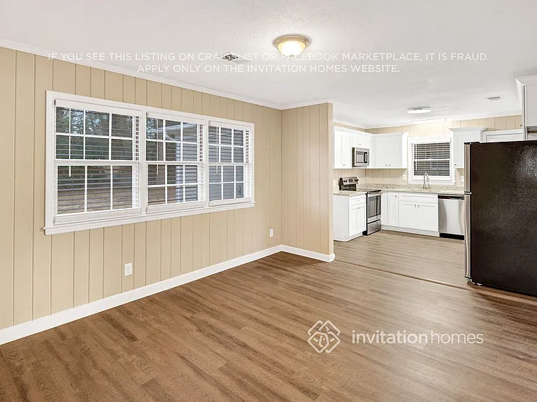 1223 Yuma St — Photo 11