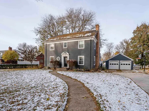 35 9th St SW, Le Mars, IA 51031