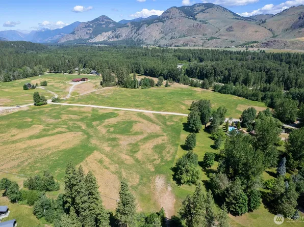 42 Wolf Ridge Lane, Winthrop, WA 98862