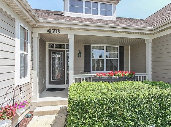 2nd image of 473 E Amberside Dr