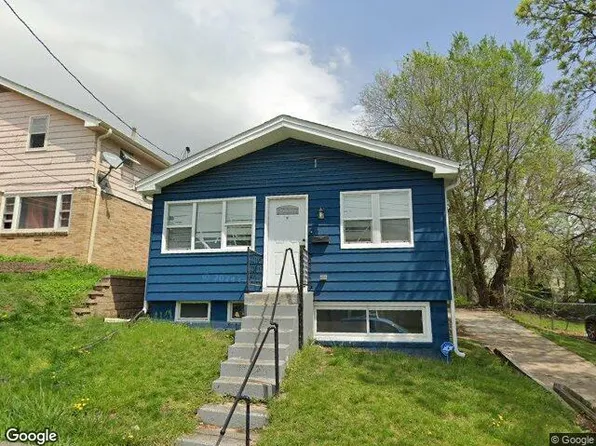 937 23rd Pl, Des Moines, IA 50312