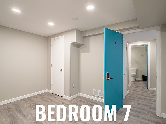 3rd image of 201 Toledo St #7