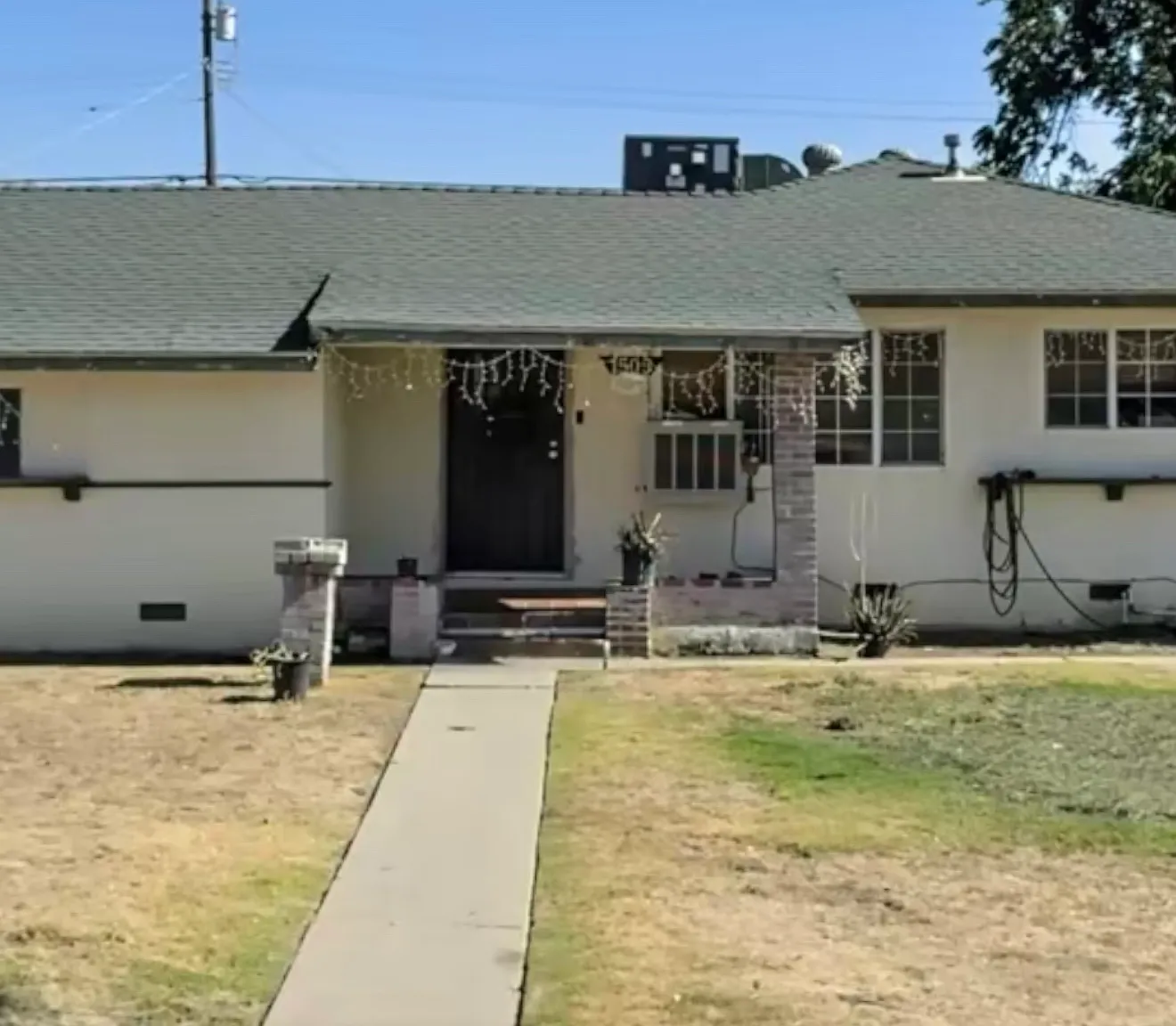3 bed, 1049 sqft, $1,750 — Photo 1
