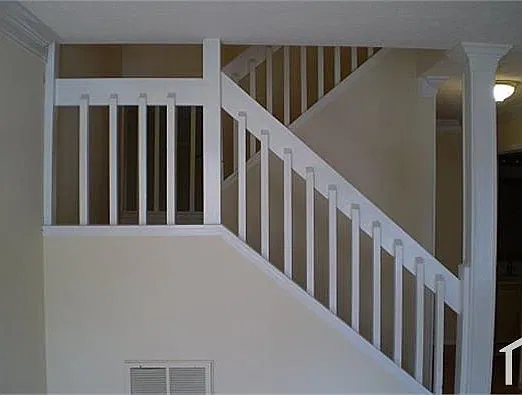 2 bed, 1250 sqft, $1,650 — Photo 2