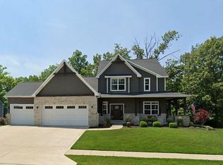 327 Mossy Trl, Morton, IL 61550