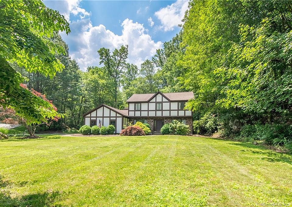 29 Carriage House Dr, Danbury, CT 06810 MLS 170582664 Zillow