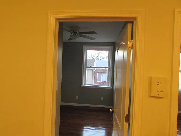 1215 N 4th St #3F — Photo 9