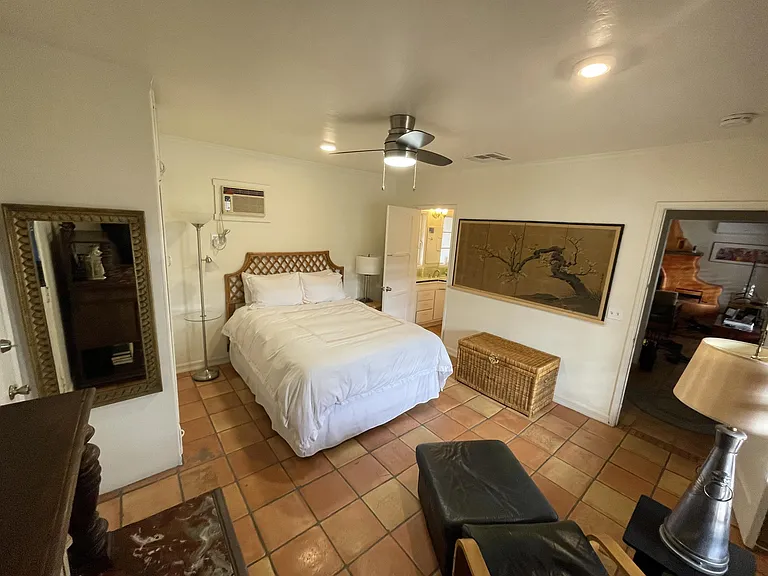 1380 N Indian Canyon Dr #1 — Photo 74