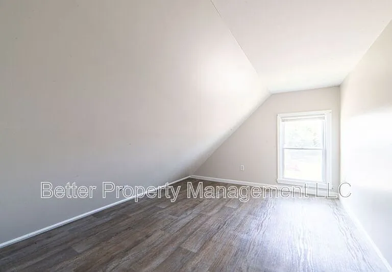 414-416 W Park Ave #4 — Photo 9