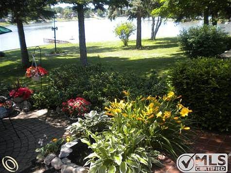 6115 Mabley Hill 006.jpg