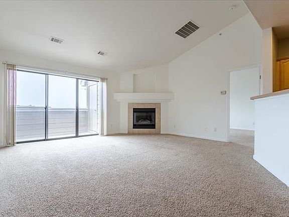 5th image of 7498 S Alkire St APT 304