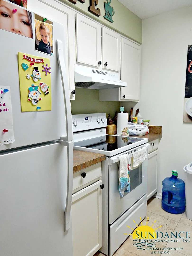 Quaint 2 Bedroom Condo in Miramar Beach! — Photo 4