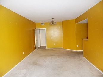 4th image of 6868 Sky Pointe Dr Unit 1071