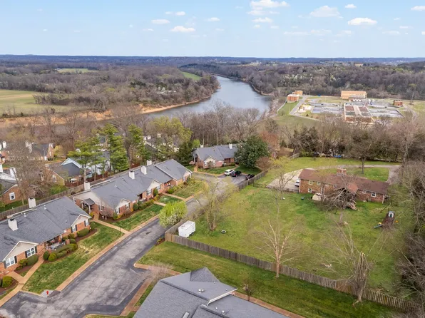 323 Autumn Chase Dr, Nashville, TN 37214