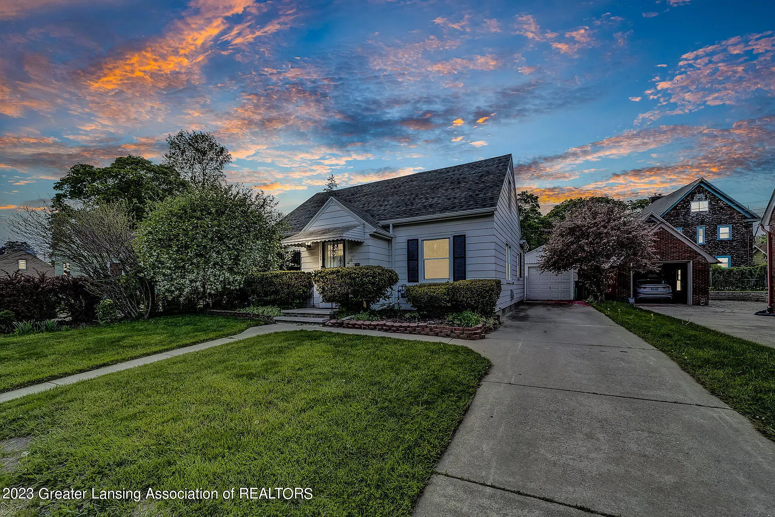 1626 Inverness Ave photo 1