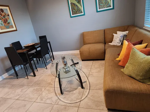 4435 Seven Canyons Dr #2, Kissimmee, FL 34746